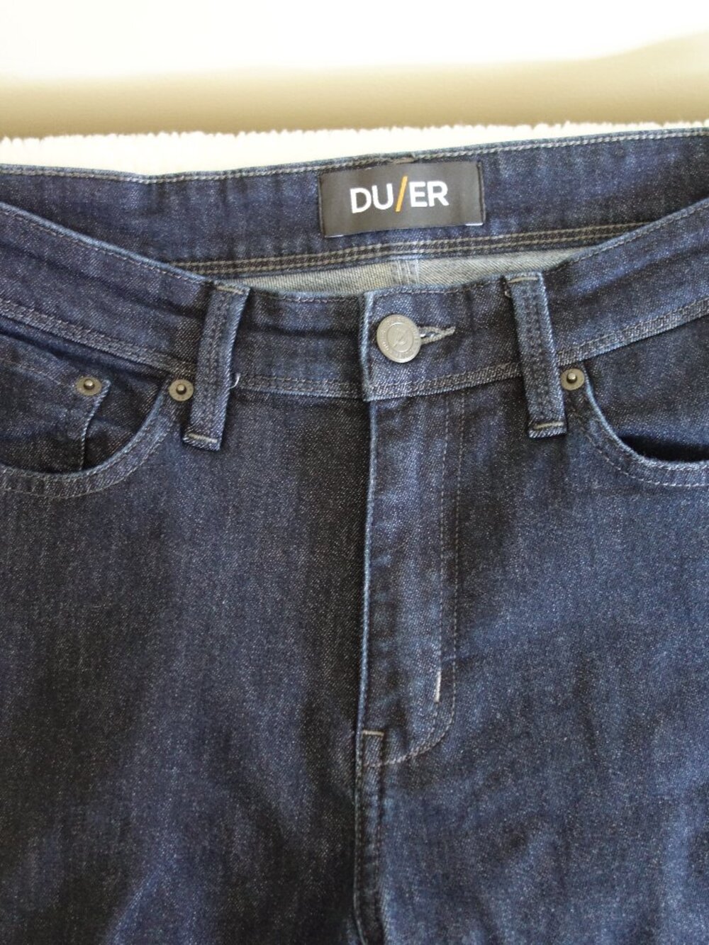 DU/ER L2X Slim Fit Dark Blue Stretch Denim Jeans – Mens 33x32